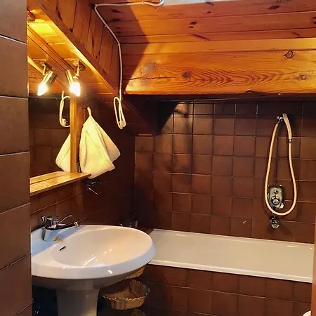 Apartment 2 Abeti Mansarda Madonna di Campiglio